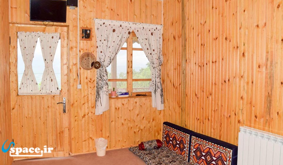 نمای داخلی اتاق بنفشه اقامتگاه بوم گردی بام گلسرک - رشت - روستای گلسرک